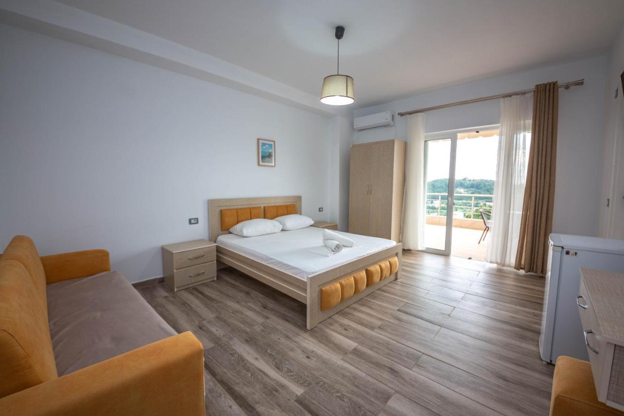 Villa Rondo Himare Esterno foto