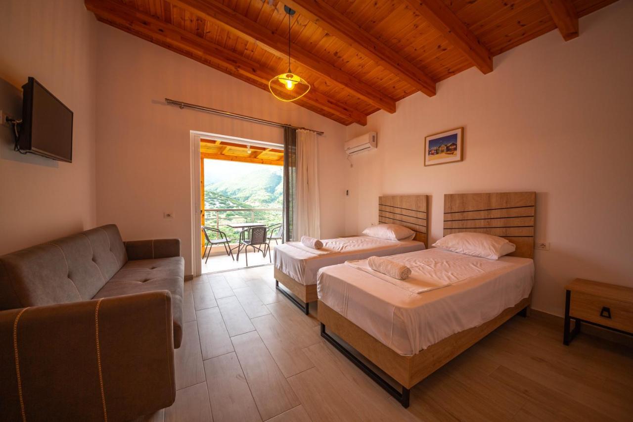 Villa Rondo Himare Esterno foto