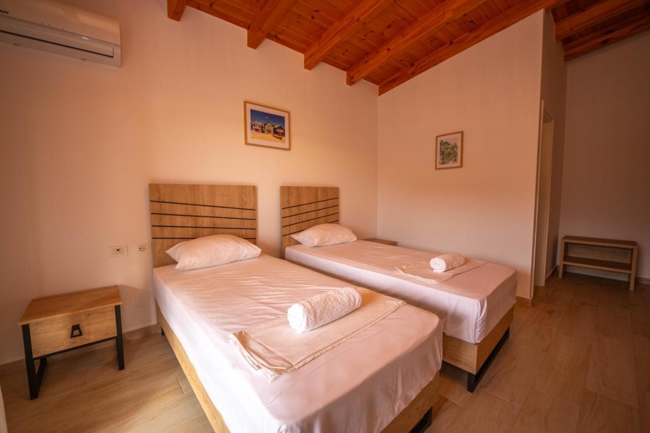 Villa Rondo Himare Esterno foto